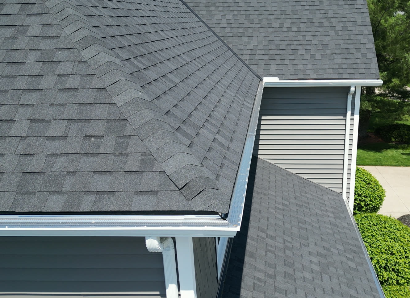 Close view of gutter and roofline detail